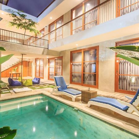 The Jero 18 Kuta Guest House Ngoại thất bức ảnh