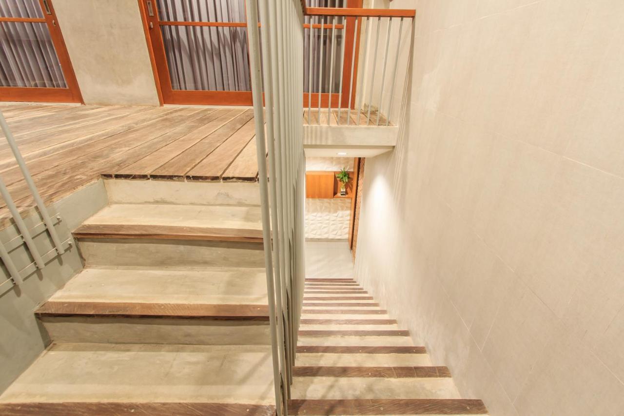 The Jero 18 Kuta Guest House Ngoại thất bức ảnh